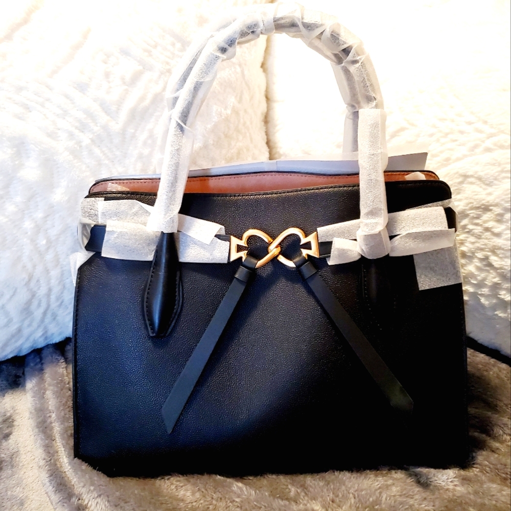 Kate Spade large black satchel. P